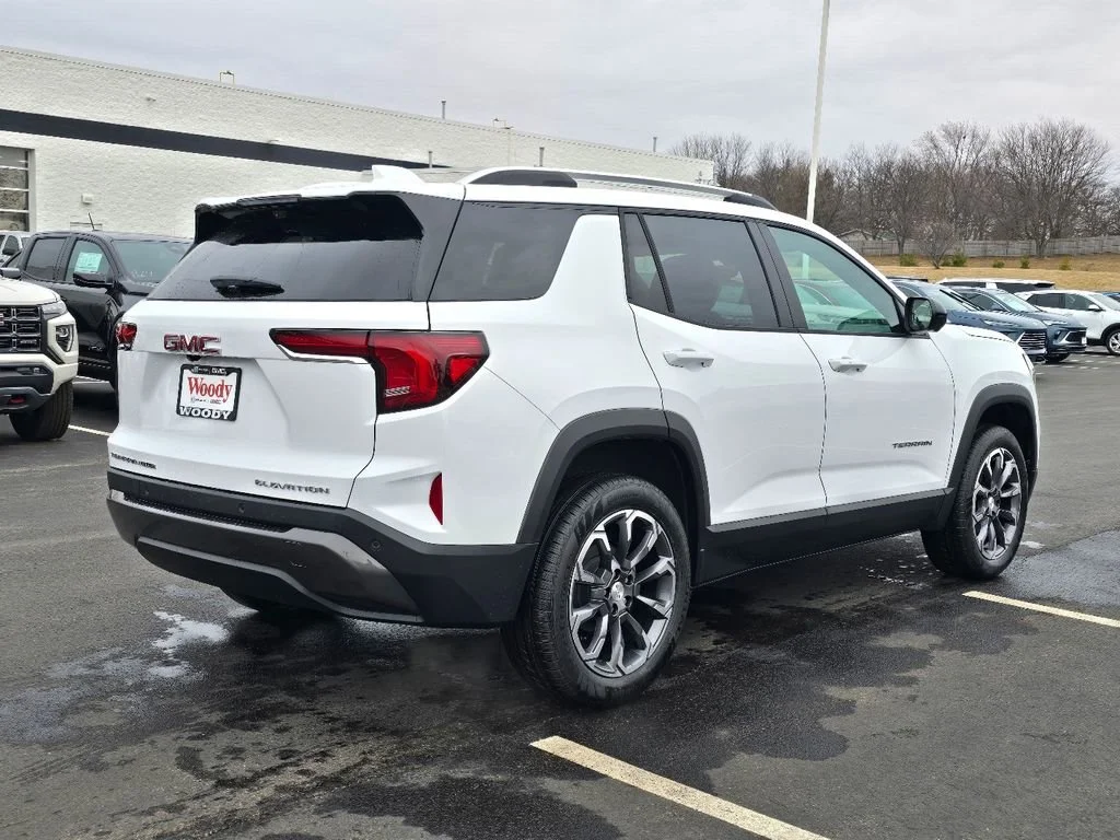 New 2026 Summit White GMC Elevation image 10