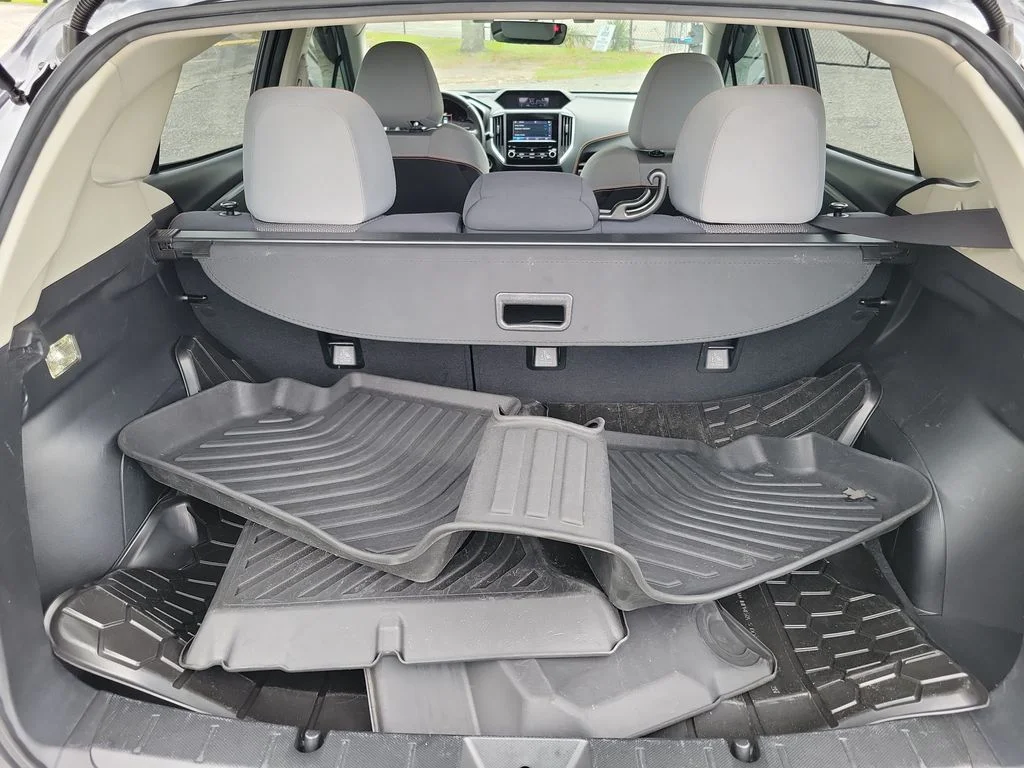 Used 2023 Gray Metallic Subaru Premium image 8