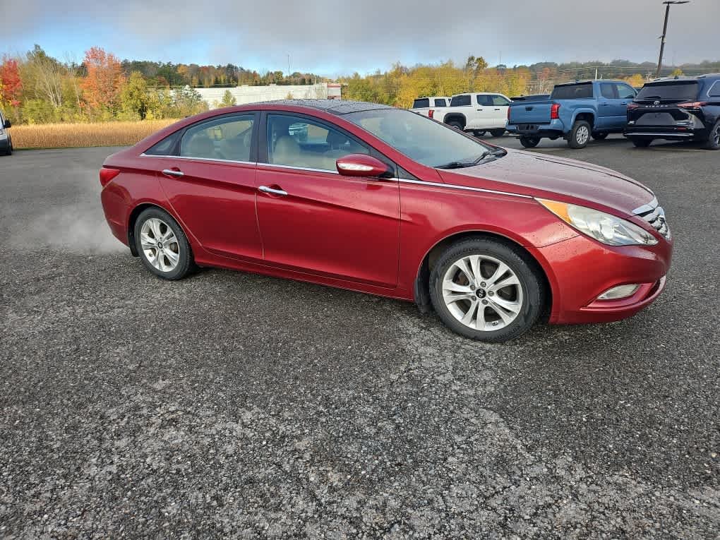 Used 2012 Sparkling Ruby Mica Hyundai 2.4L Limited PZEV image 3