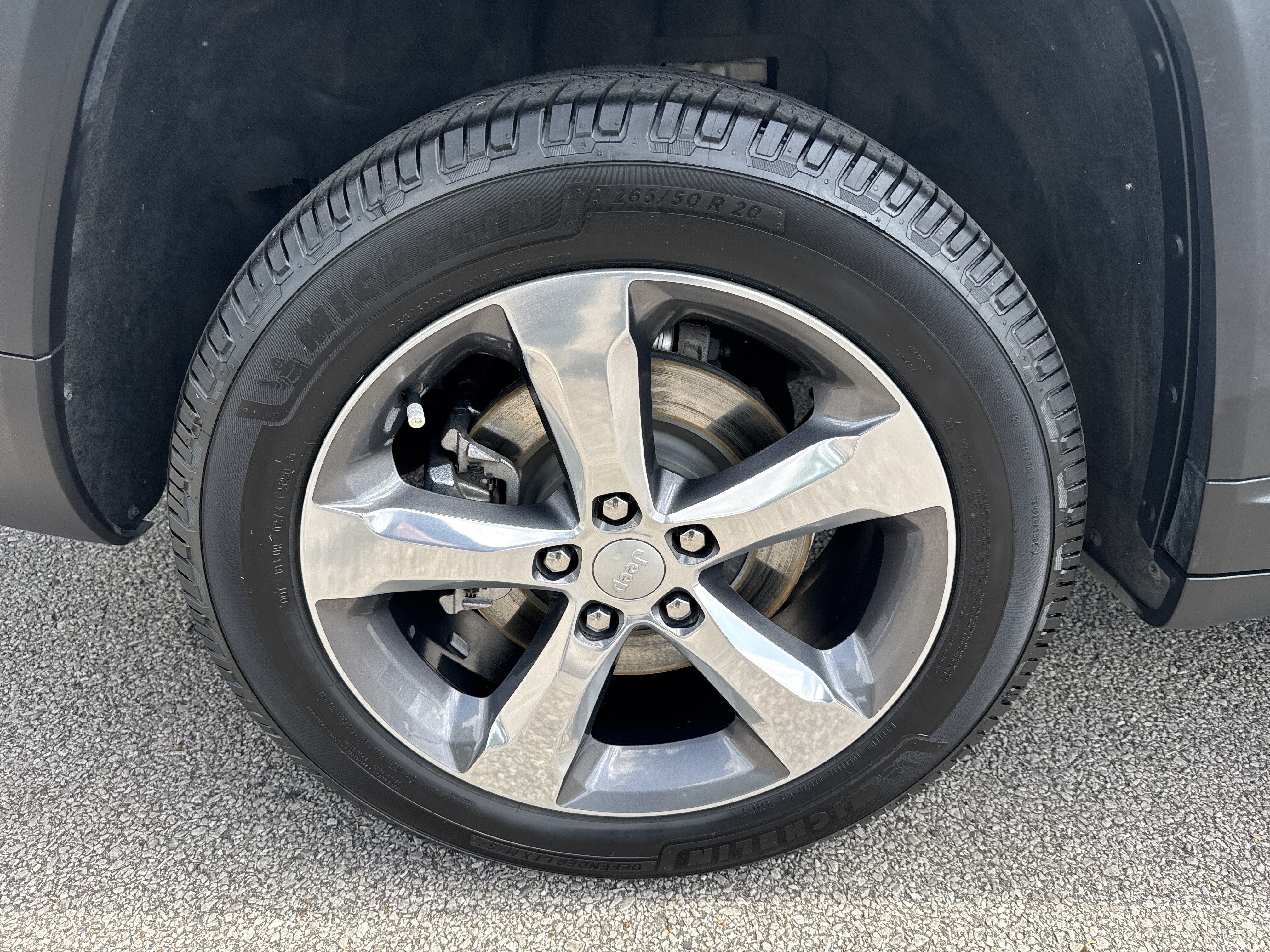 Used 2021 Bright White Clearcoat Jeep Limited image 18