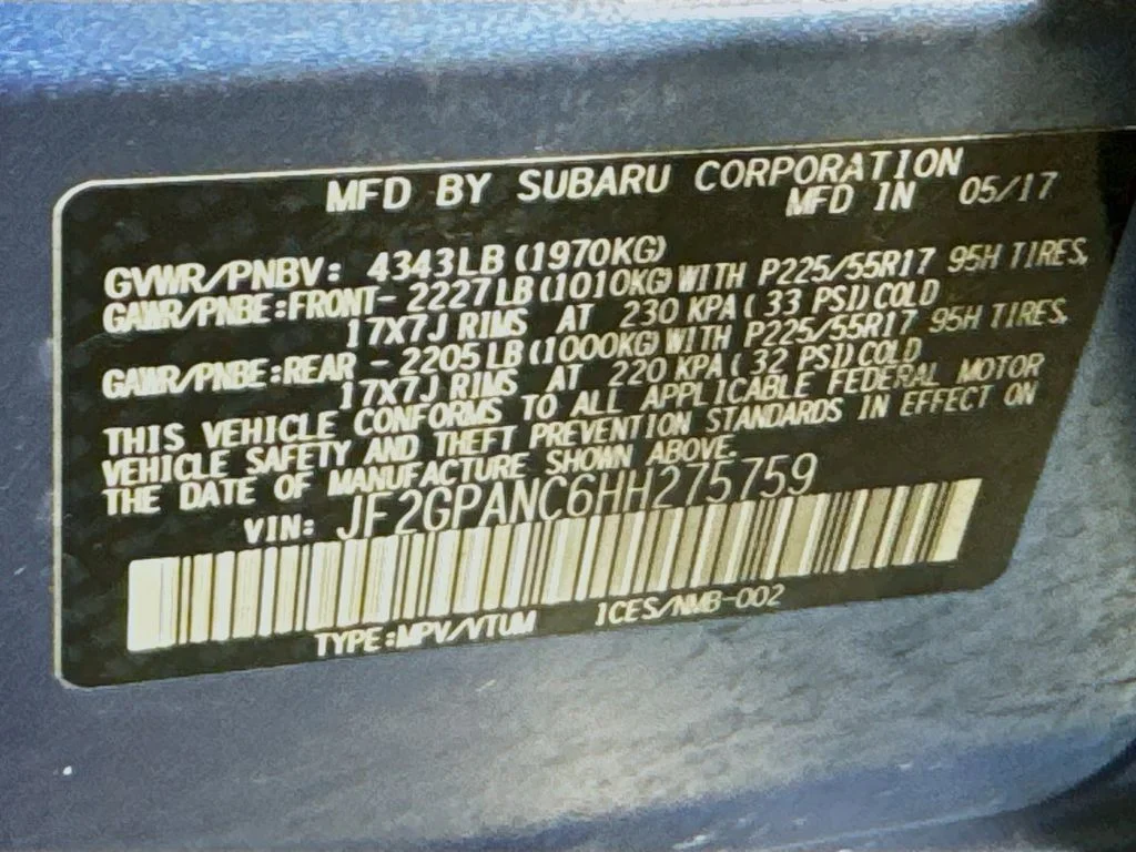 Used 2017 Blue Subaru 2.0i Limited image 41
