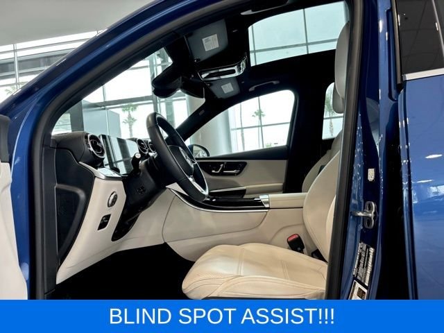 Used 2026 Blue Mercedes-Benz GLC 300 image 8