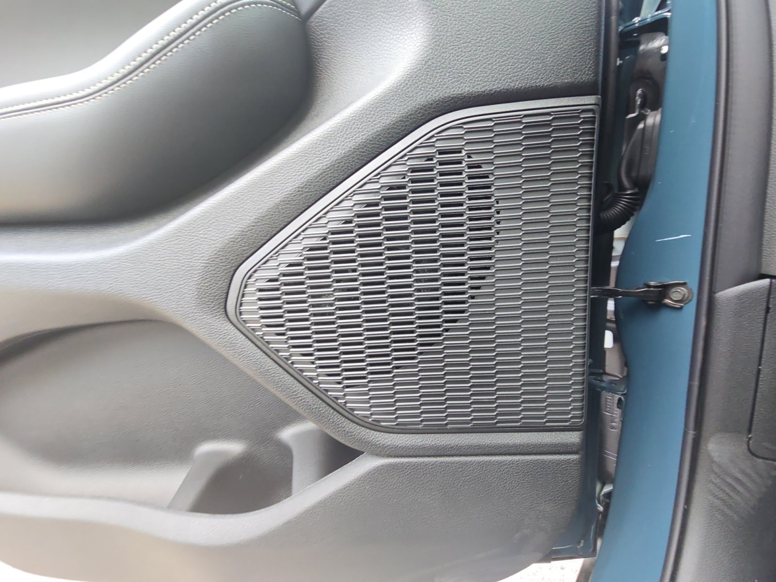 New 2026 Steel Blue Jeep Limited image 28