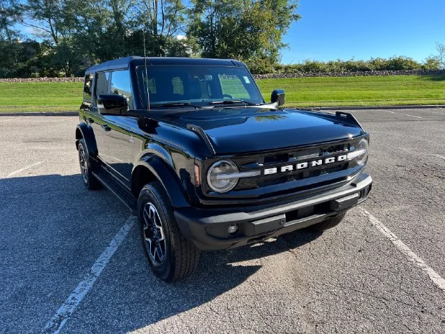 Certified Used 2024 Shadow Black Ford Outer Banks image 2