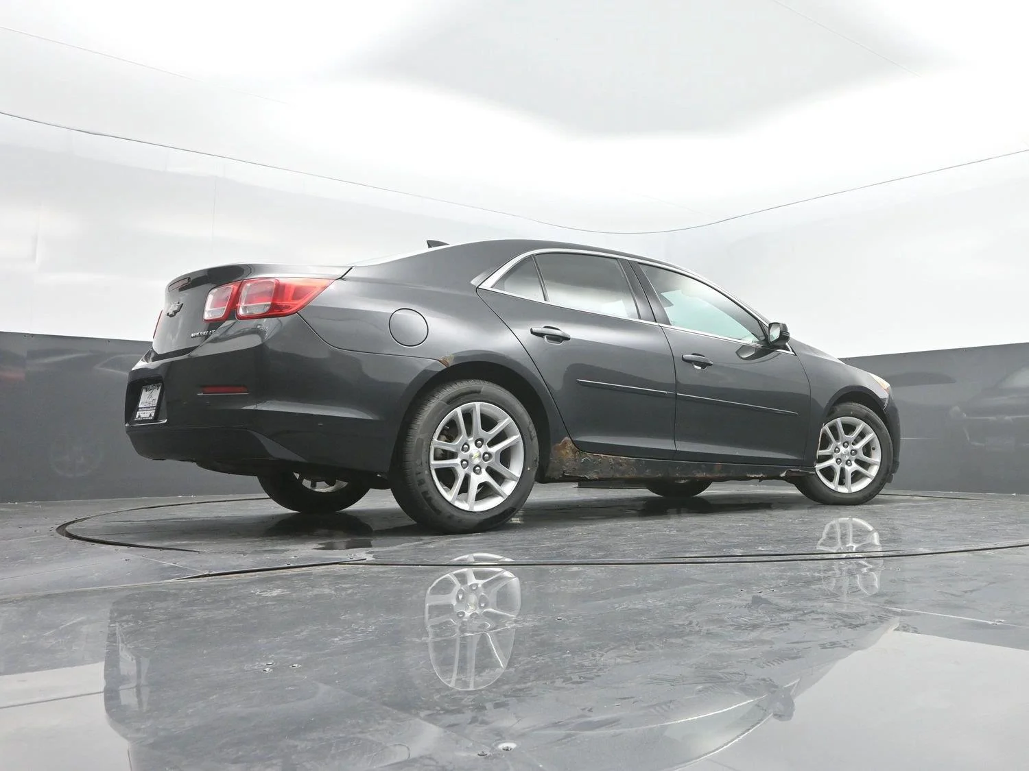 Used 2015 ASHEN GRAY METALLIC Chevrolet LT image 26