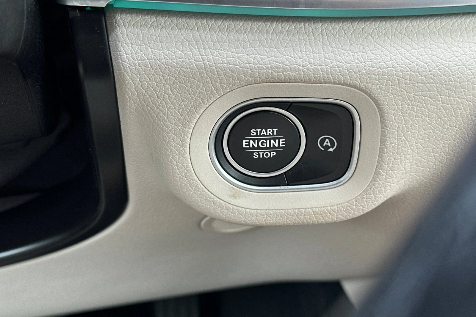 Used 2021 Blue Mercedes-Benz GLE 350 image 23