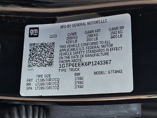 Certified Used 2023 Black GMC AT4X image 28