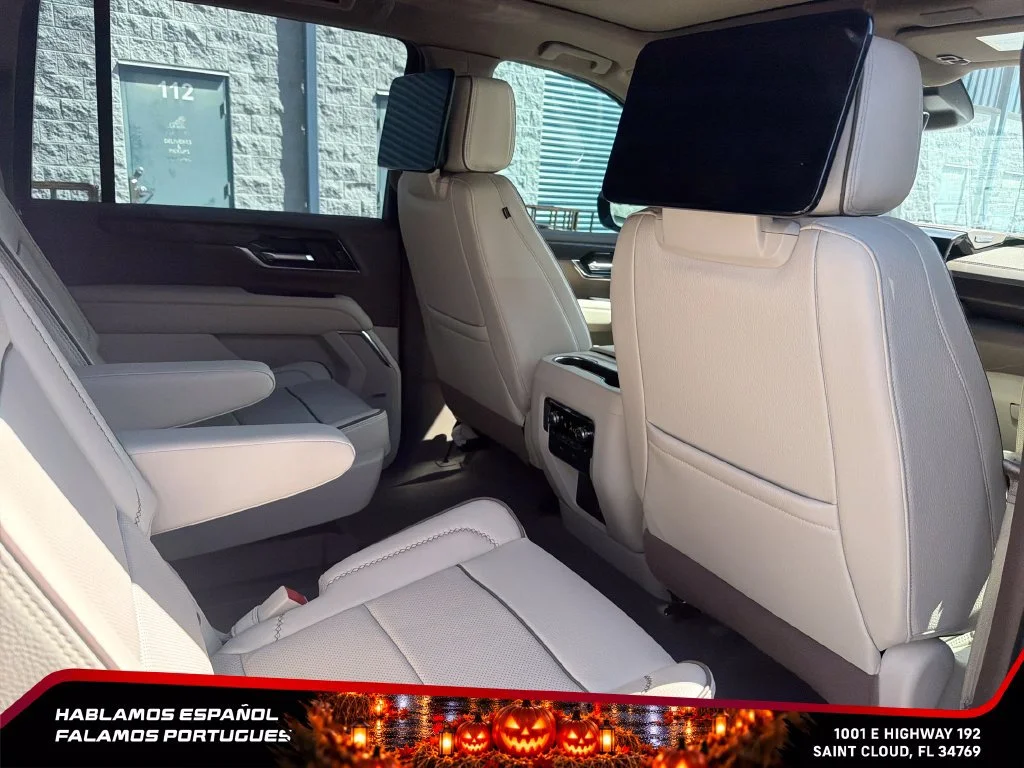 2026 GMC Yukon XL Denali - Photo 32