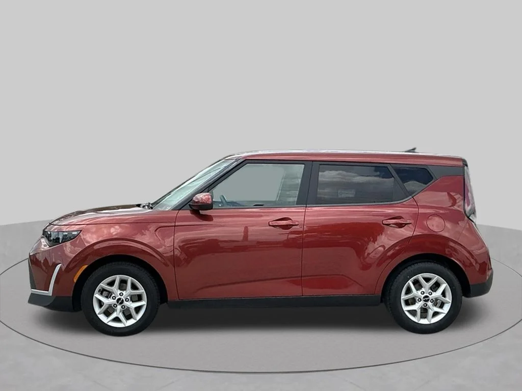 Used 2024 Orange Kia LX image 3