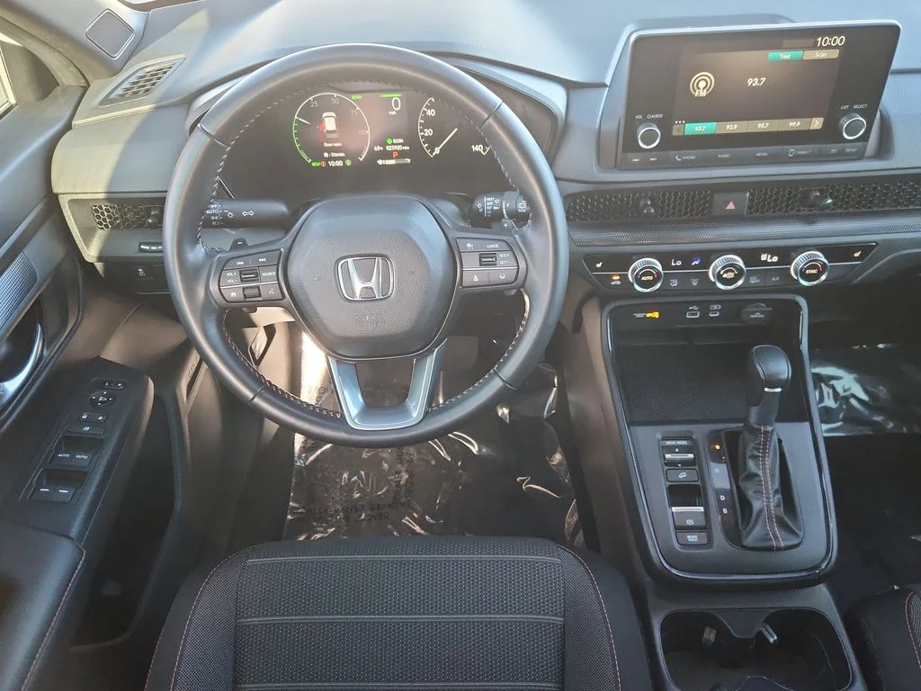 Used 2025 White Honda Sport image 10