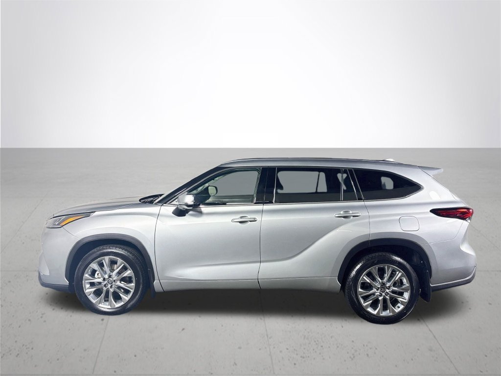 Used 2023 Silver Toyota Limited image 9