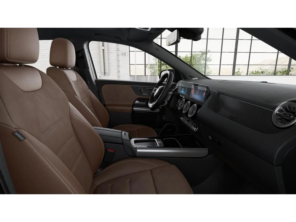 New 2026 Silver Mercedes-Benz GLA 35 AMG® image 4