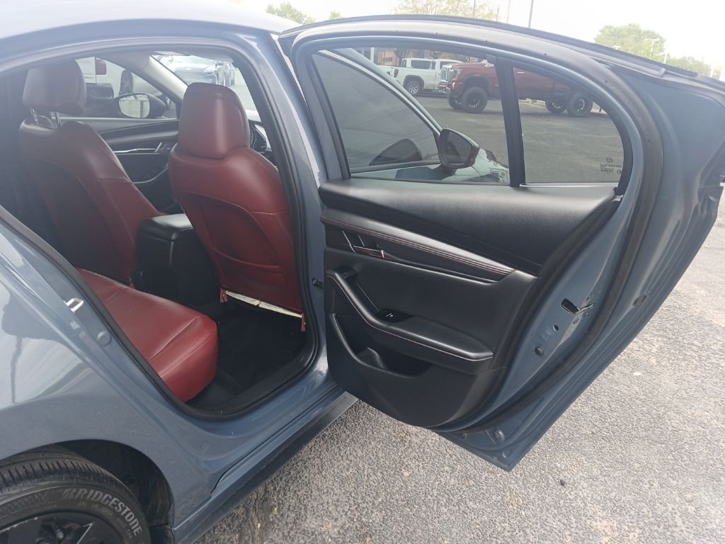Used 2023 Gray Mazda 2.5 S Carbon Edition image 7