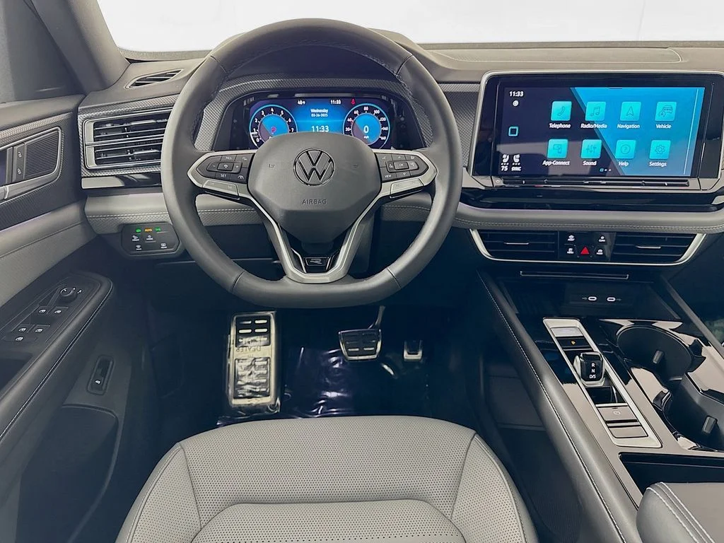 2025 Volkswagen Atlas Cross Sport SEL R-LINE - Photo 8