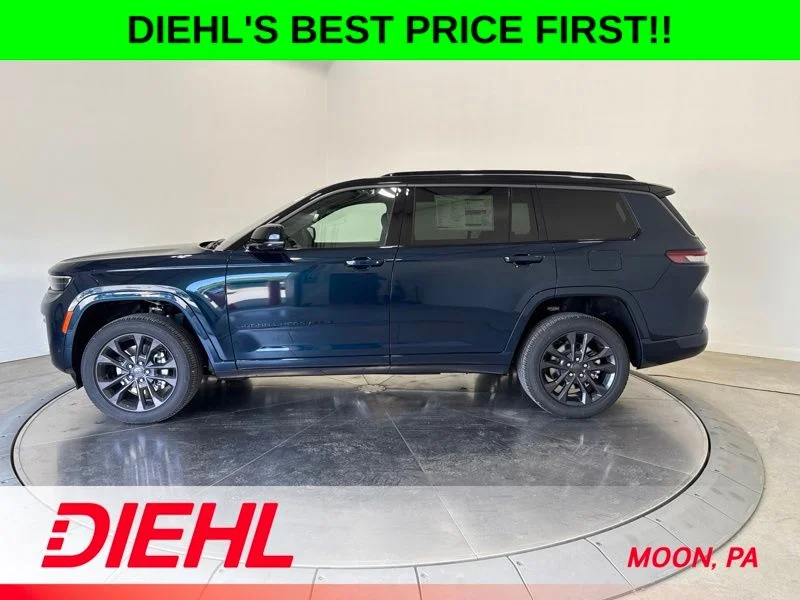 New 2026 Fathom Blue Pearl-Coat Exterior Paint Jeep Limited image 4