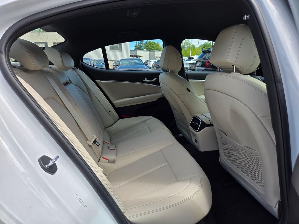 Certified Used 2026 White Genesis 2.5T image 12