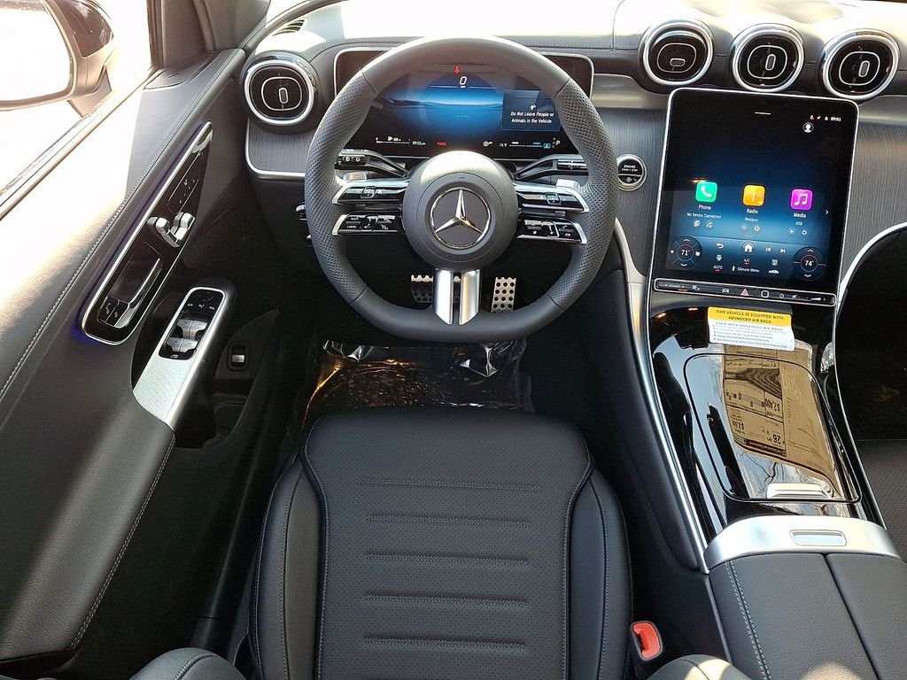 New 2026 Polar White Mercedes-Benz GLC 300 image 7
