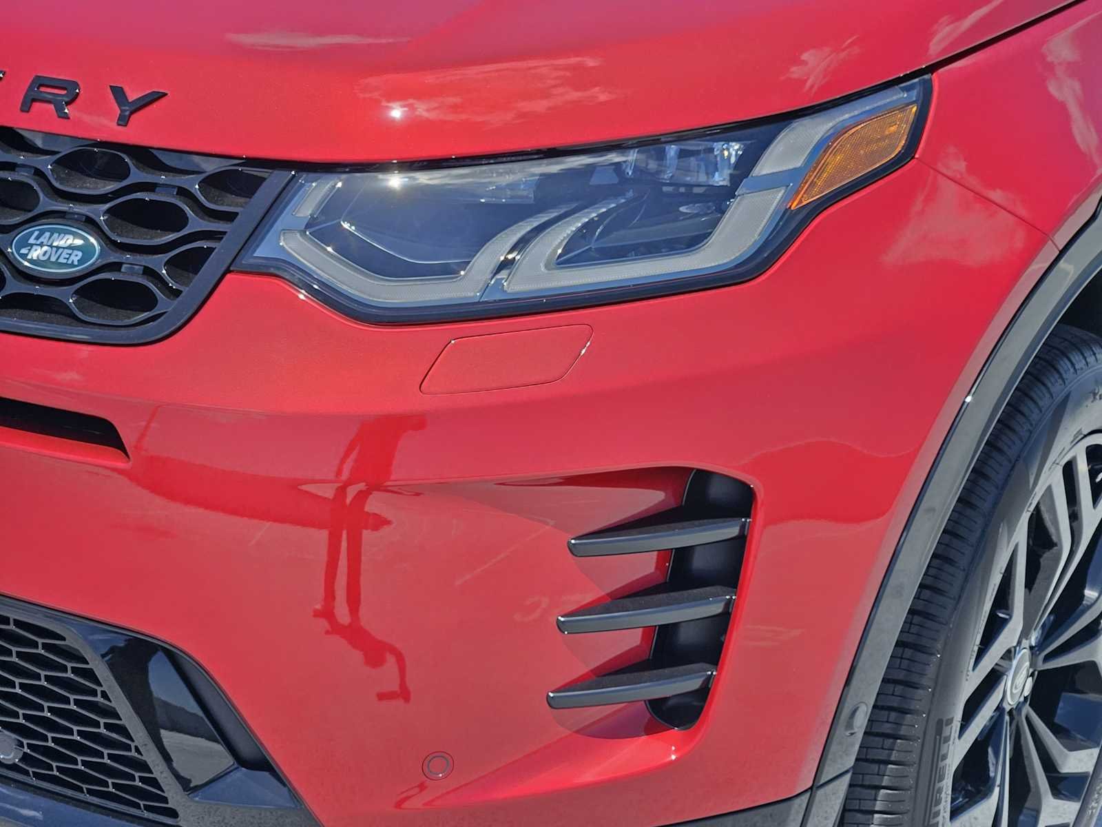 New 2026 Firenze Red LAND ROVER Landmark image 8