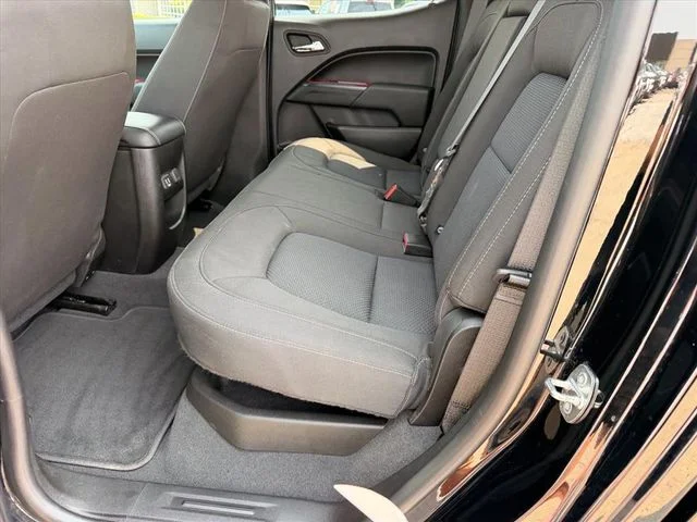 Used 2021 Black Chevrolet LT image 13