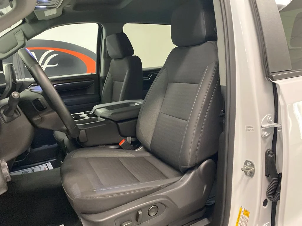 Used 2026 Summit White Chevrolet RST image 15