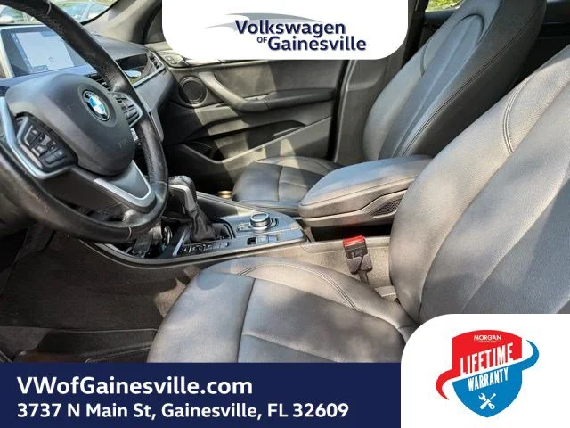 Used 2019 Black Sapphire Metallic BMW sDrive28i image 18