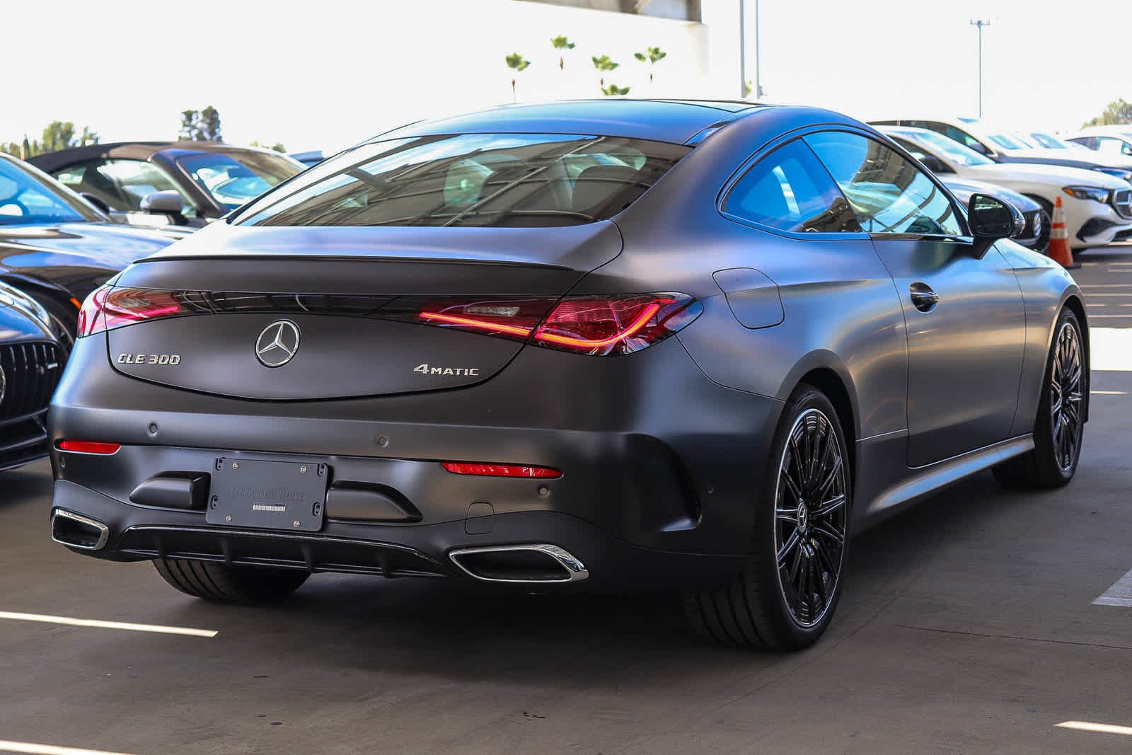 New 2027 MANUFAKTUR exclusive graphite grey magno Mercedes-Benz CLE 300 image 4