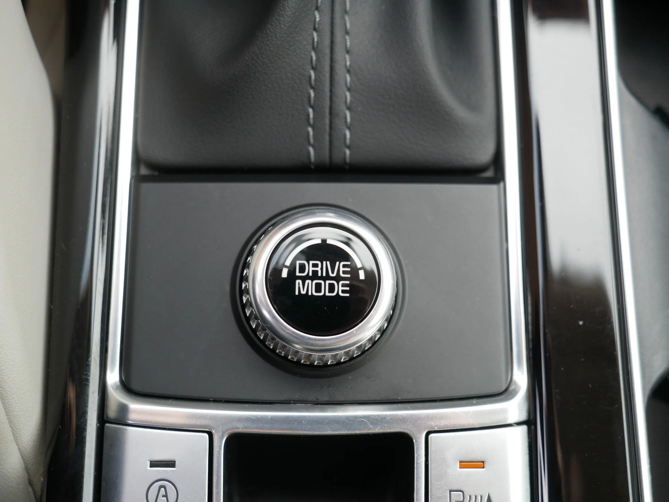 Used 2024 Ebony Black Kia S image 32