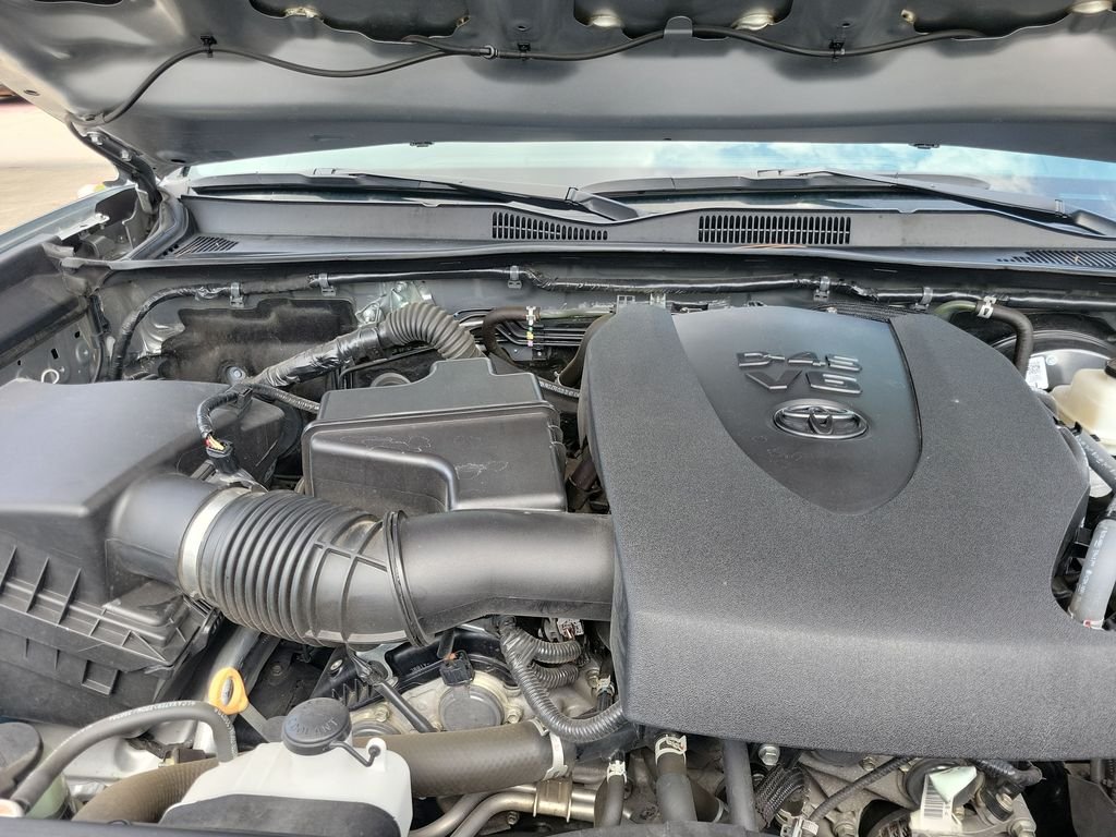 Used 2023 Silver Toyota SR5 image 33