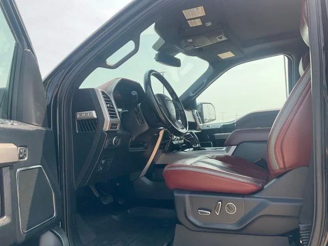Used 2018 Black Ford Platinum image 3