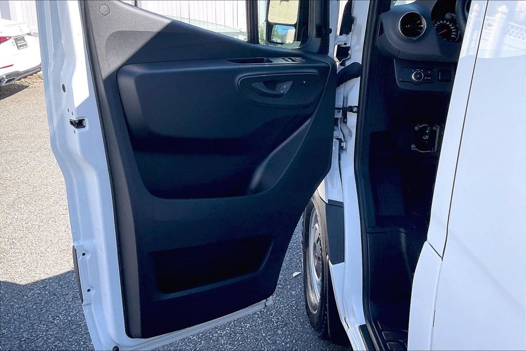 2026 Mercedes-Benz Sprinter Crew Van Base - Photo 13