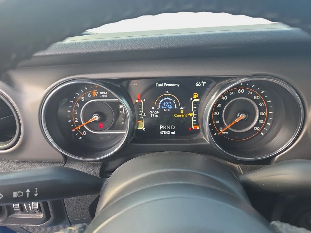 Used 2022 Blue Jeep Unlimited Sport S image 14