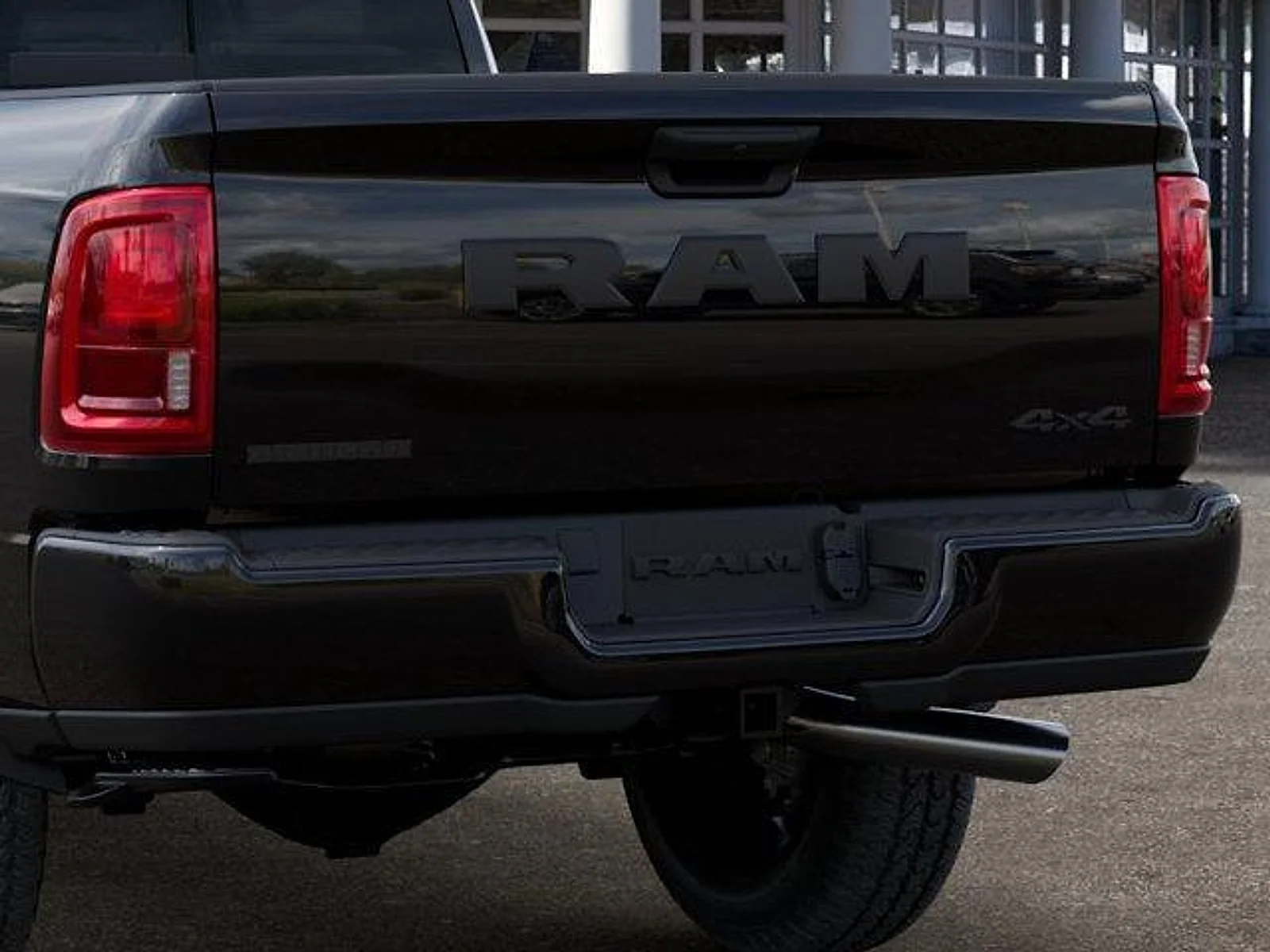 New 2026 Diamond Black Crystal Pearlcoat RAM Big Horn Crew Cab 4x4 6