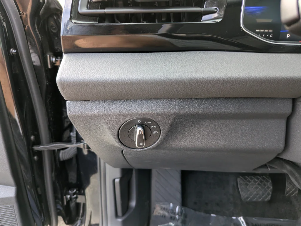 Used 2026 Black Volkswagen 1.5T S image 23