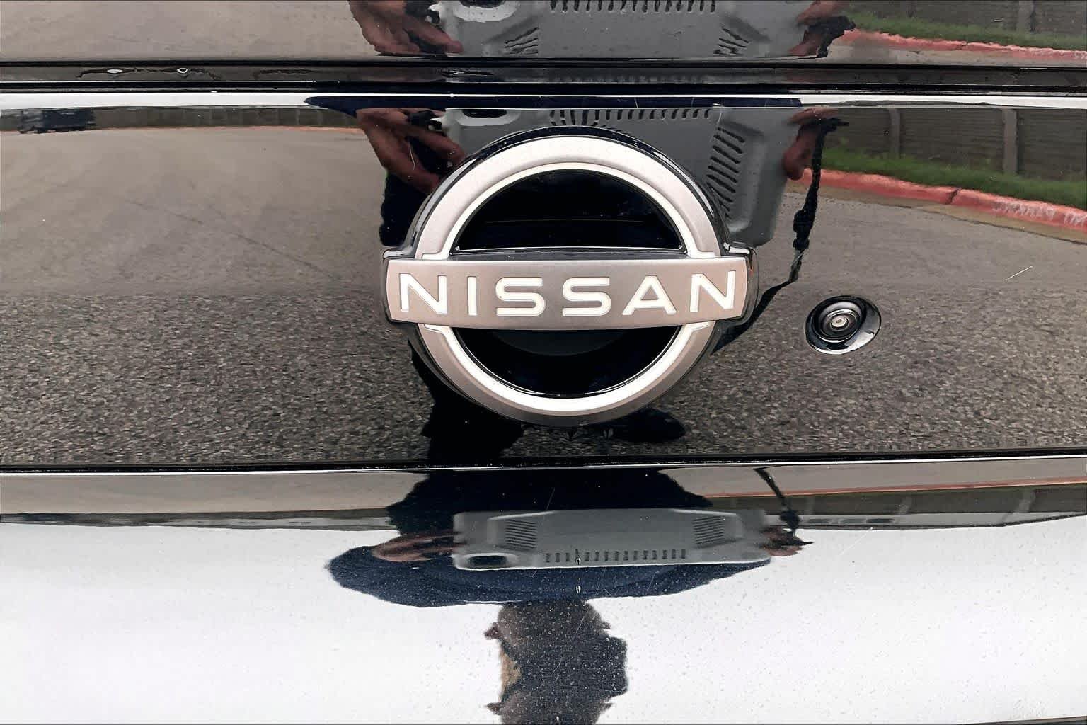 Certified Used 2024 Black Diamond Pearl Nissan Performance image 28