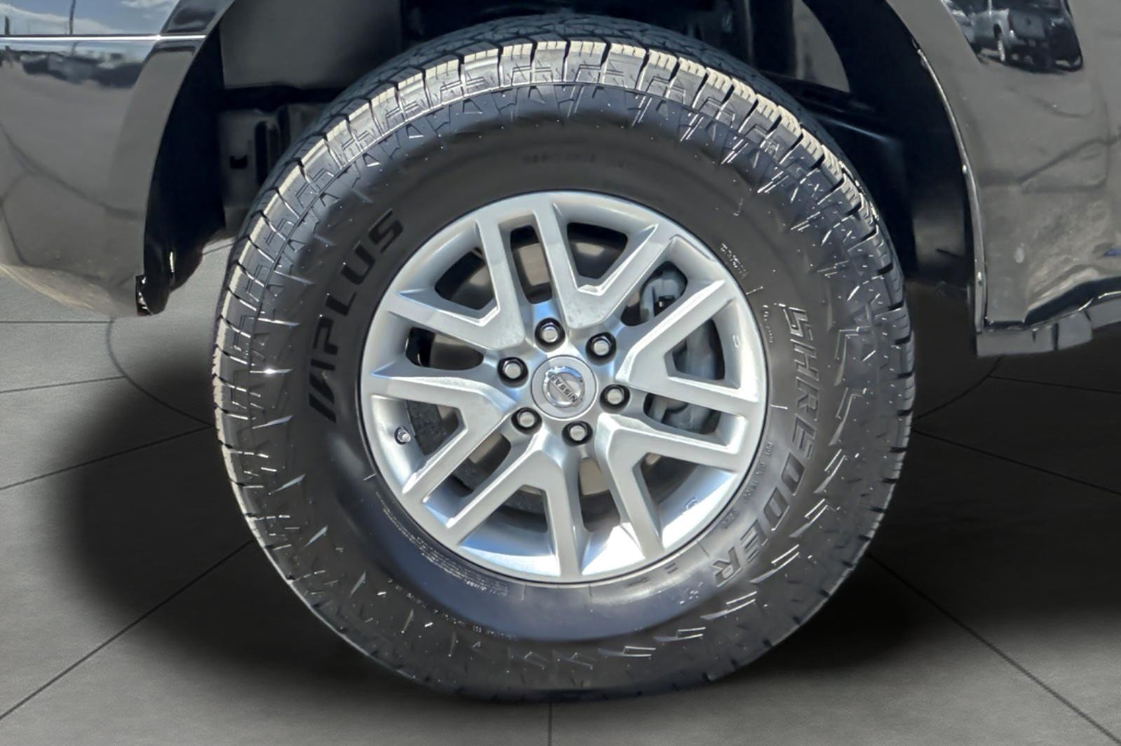 Used 2016  Nissan SV image 23
