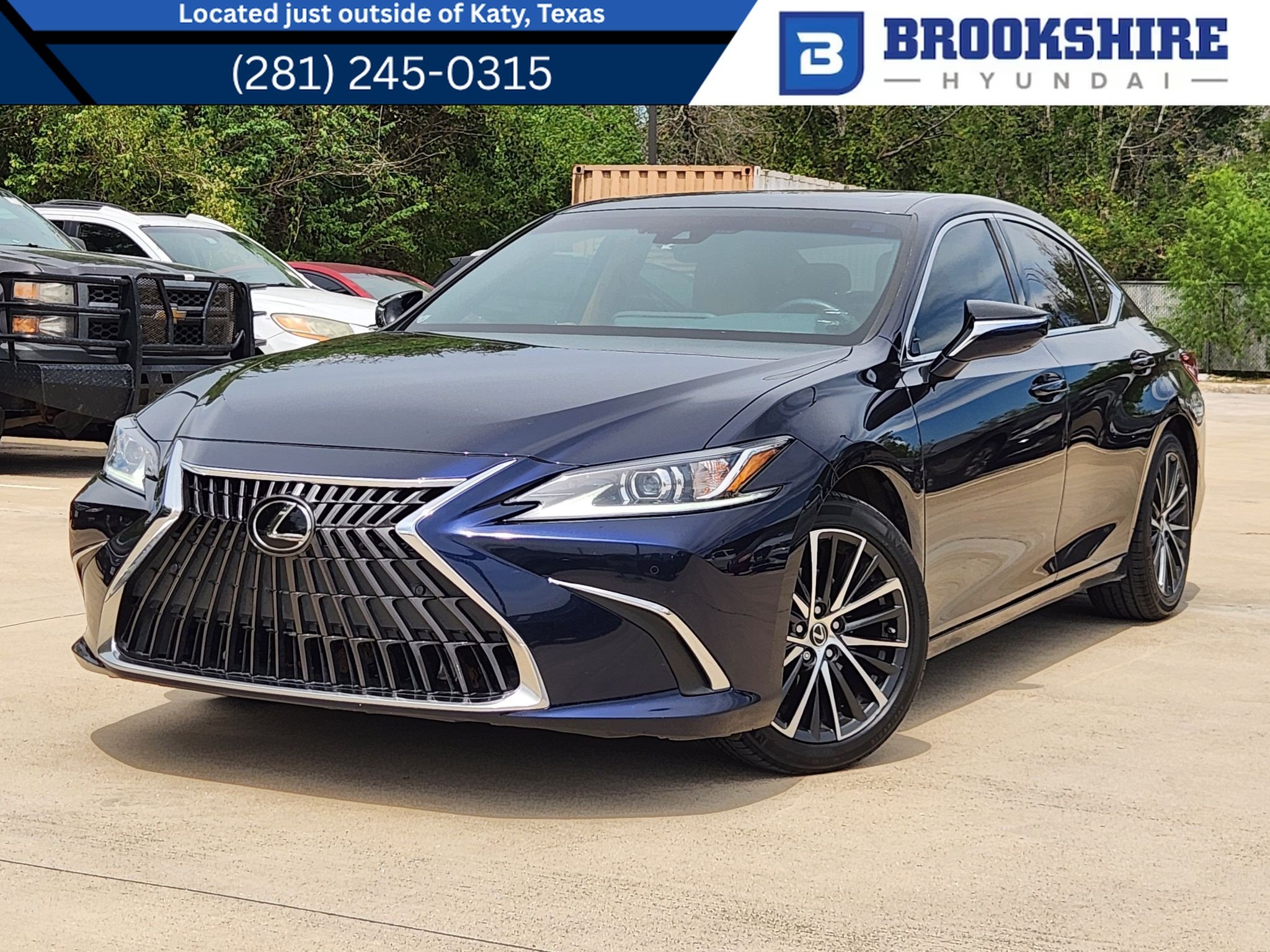Used 2022 Nightfall Mica Lexus Base image 1