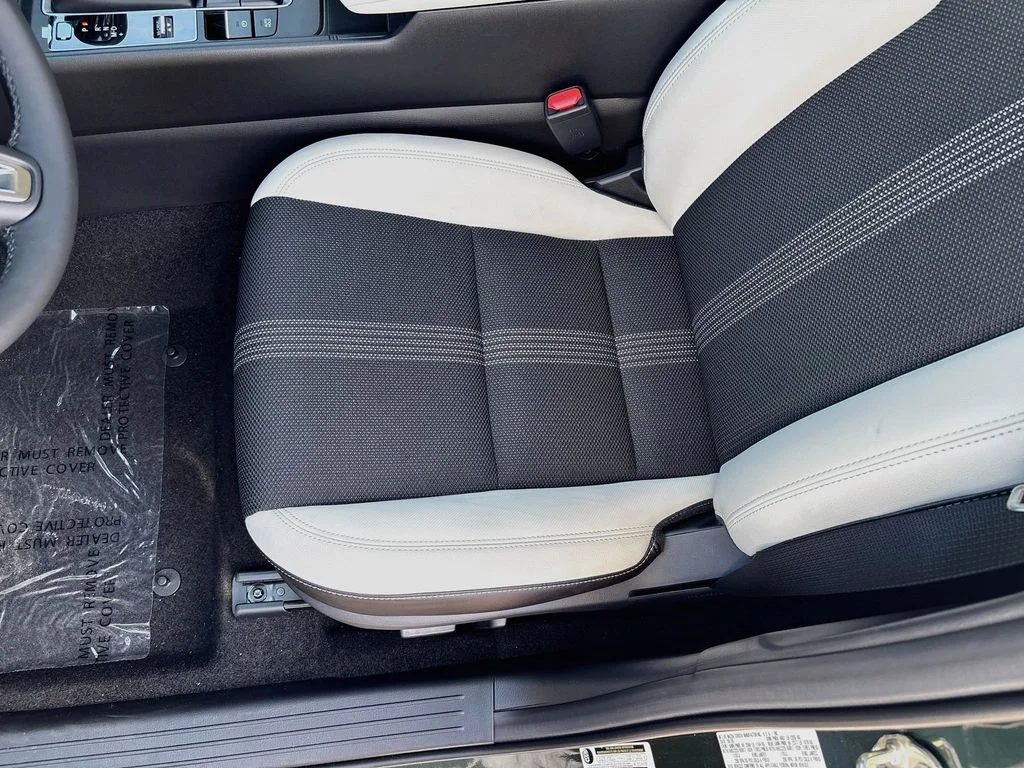 New 2026 Cypress Mazda 2.5 S Preferred AWD image 20