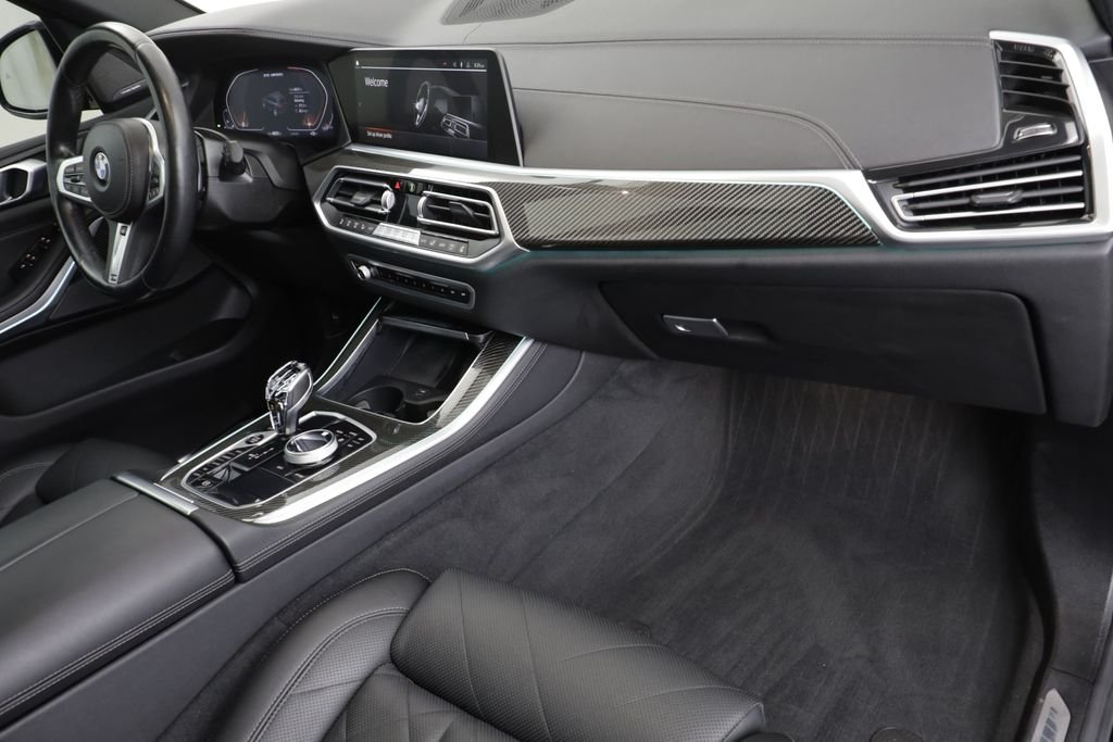 Used 2023 Black Sapphire Metallic BMW M50i image 22