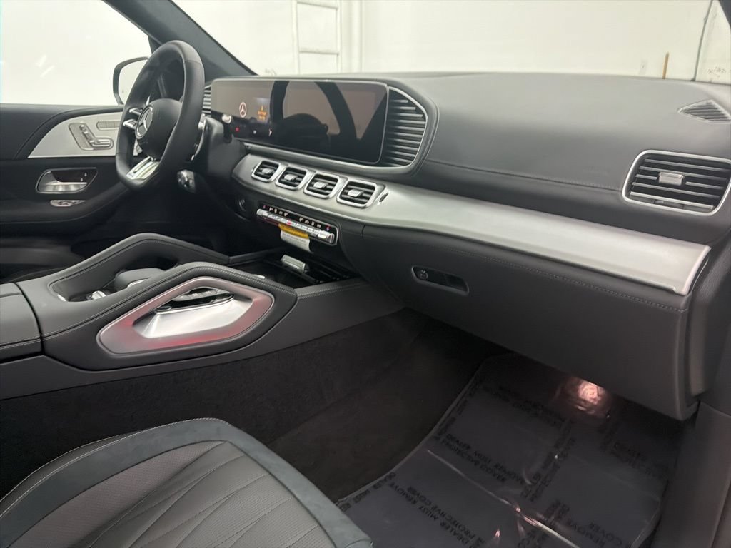 2026 Mercedes-Benz GLE AMG GLE63 S - Photo 60