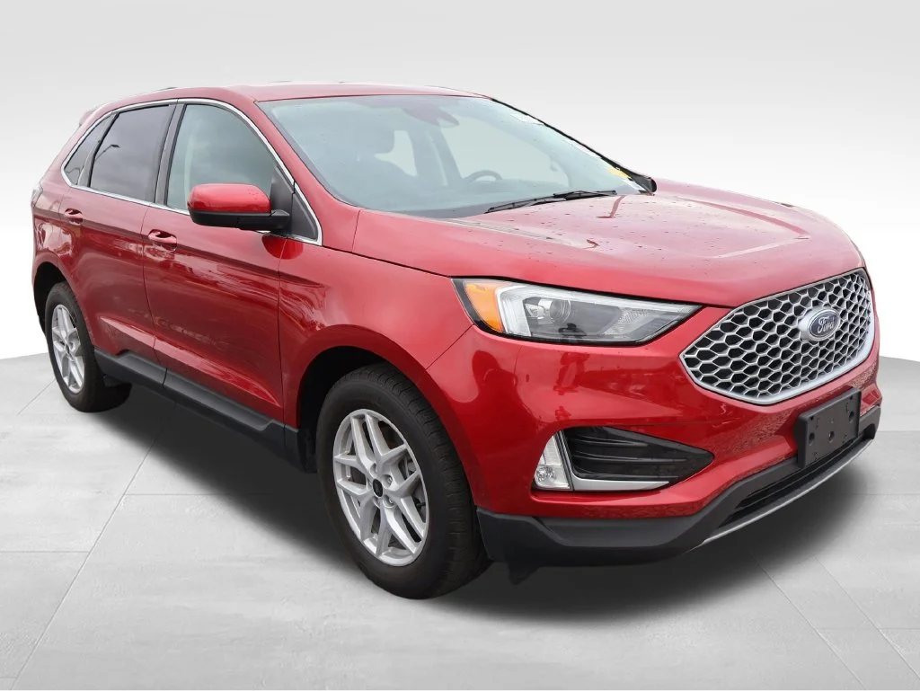 Used 2024 Red Metallic Ford SEL image 15