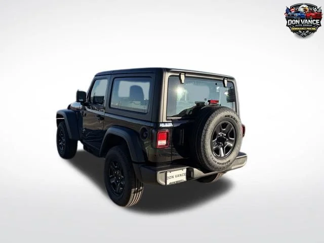 New 2026 Black Clear-Coat Exterior Paint Jeep Sport image 3