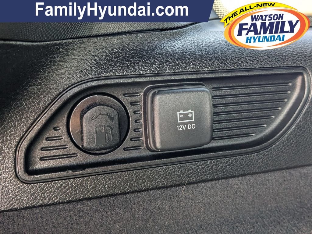 Used 2023 Black Jeep Overland 4xe image 29