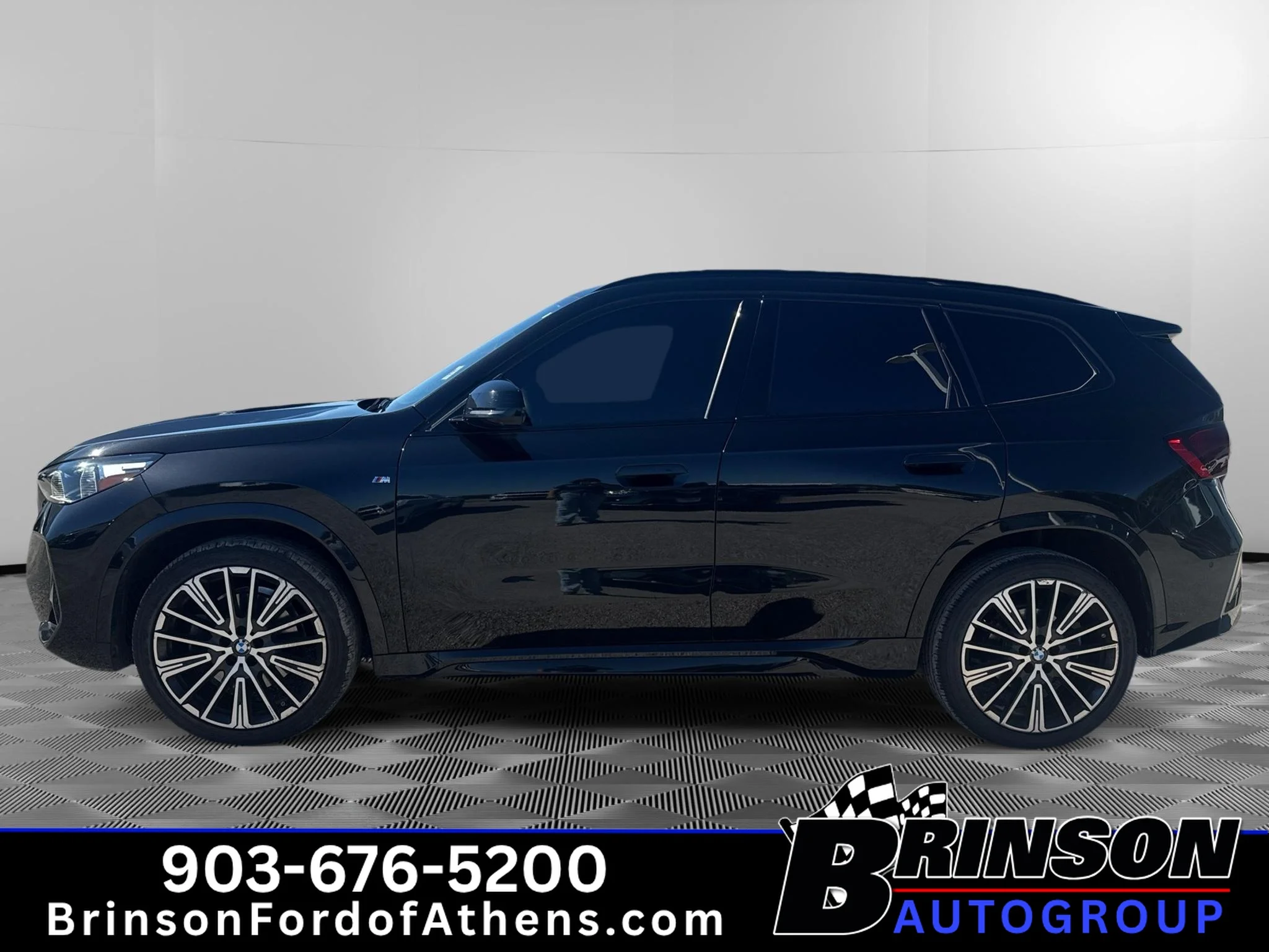 Certified Used 2023 Black Sapphire Metallic BMW xDrive28i image 8