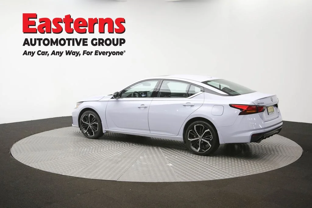 Used 2025 Gray Nissan 2.5 SR image 63