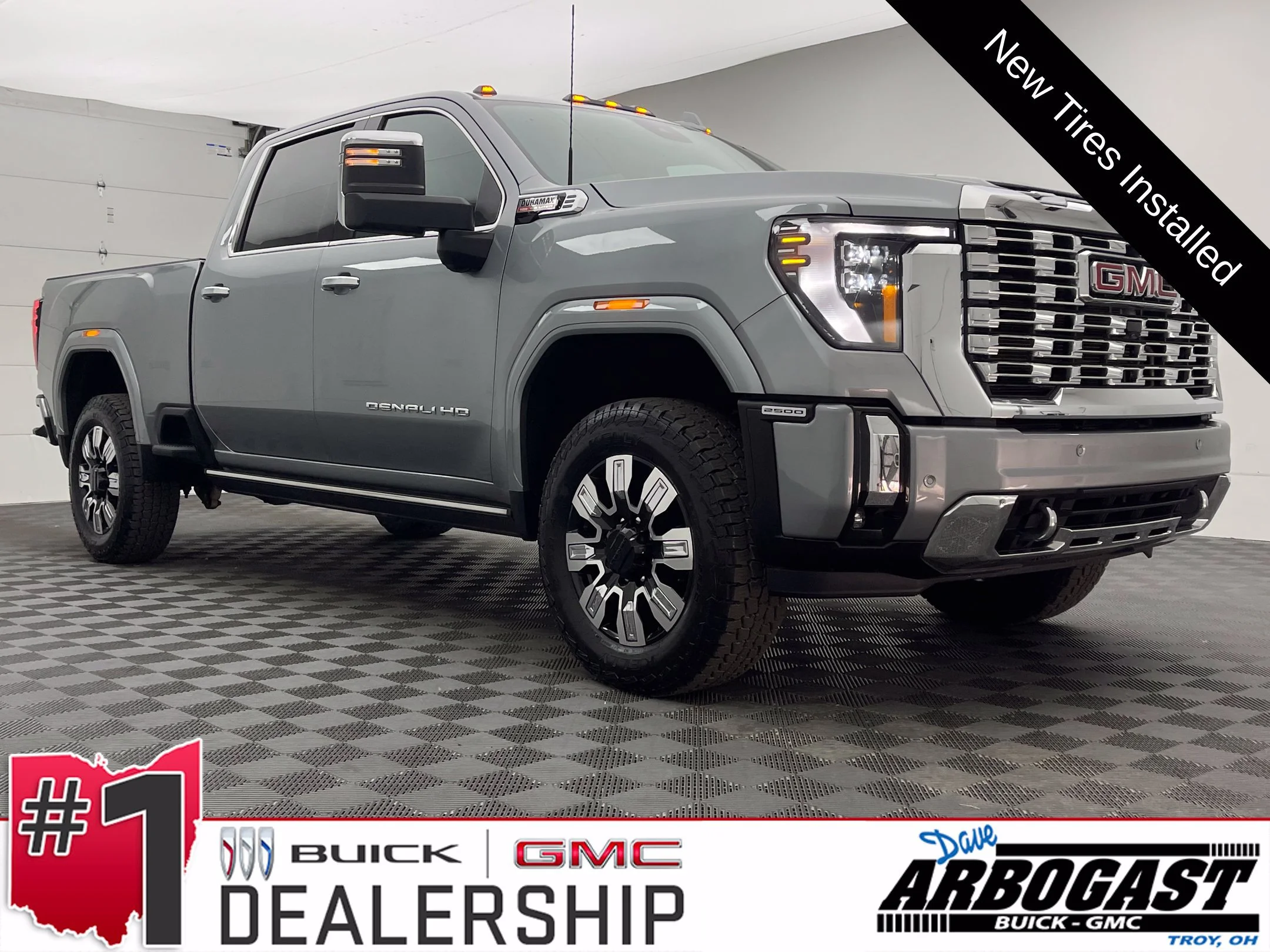 Used 2024 Sterling Metallic GMC Denali image 1