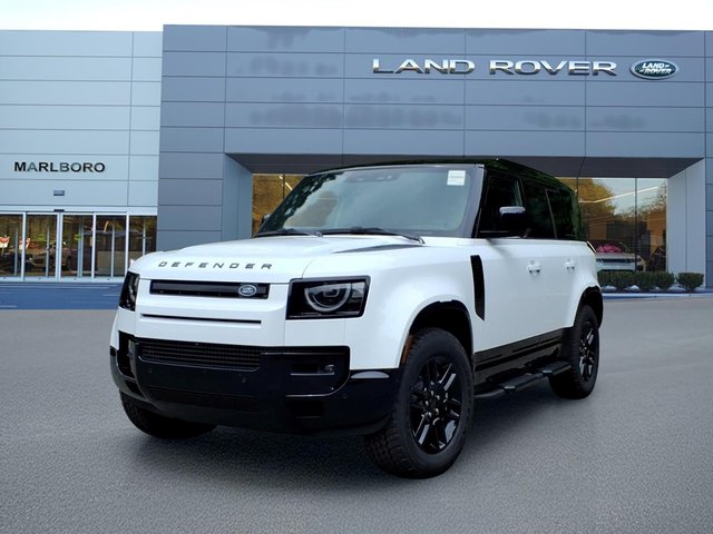 2026 Land Rover Defender 110 X-Dynamic SE