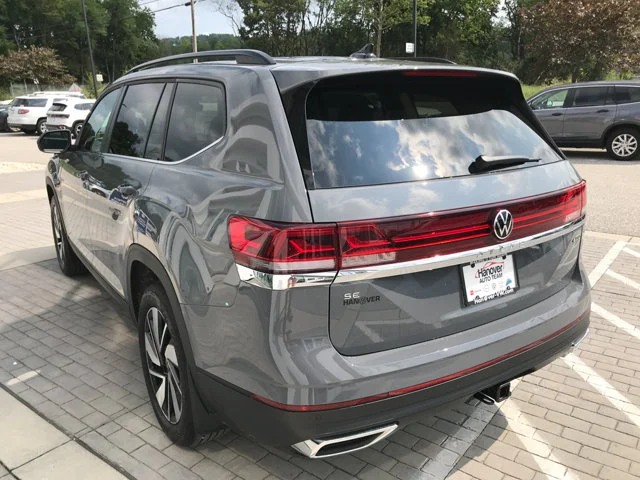 New 2026 Pure Gray Volkswagen 2.0T SE w/Technology image 6