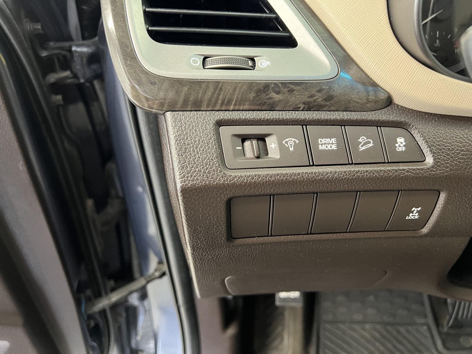 2017 Hyundai Santa Fe Sport - Photo 18