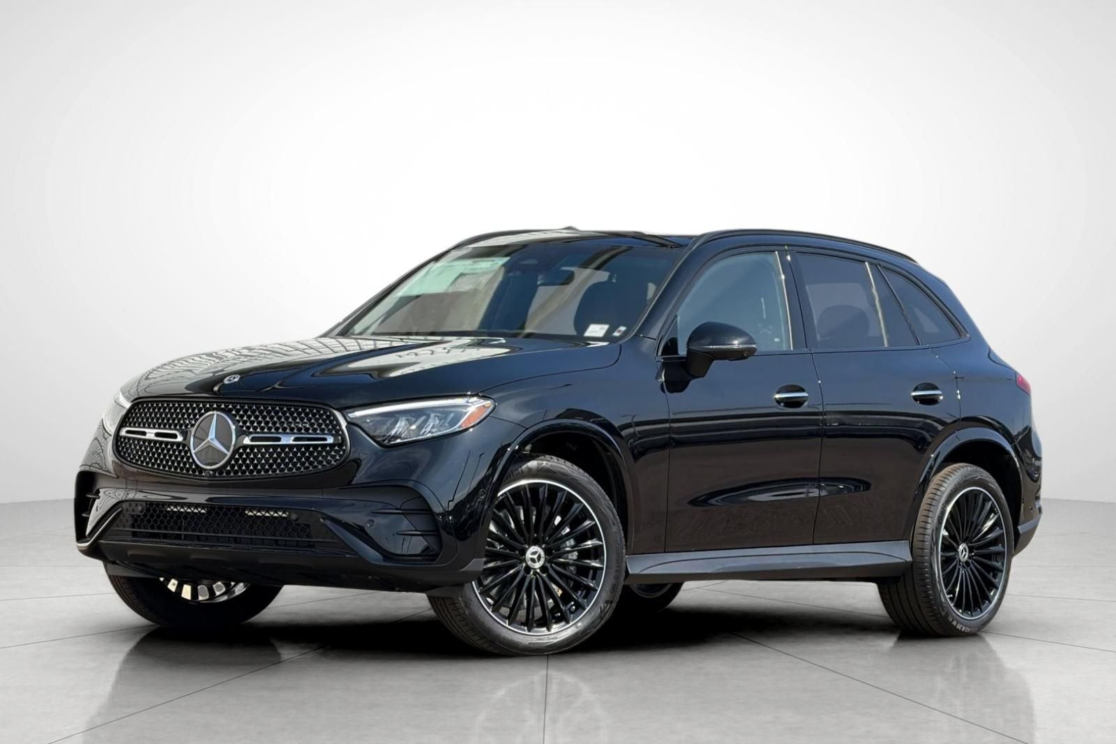 New 2026 Black Mercedes-Benz GLC 300 image 1