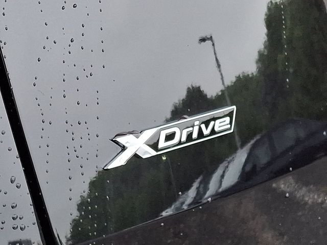 New 2026 Black Sapphire Metallic BMW 30 xDrive image 20